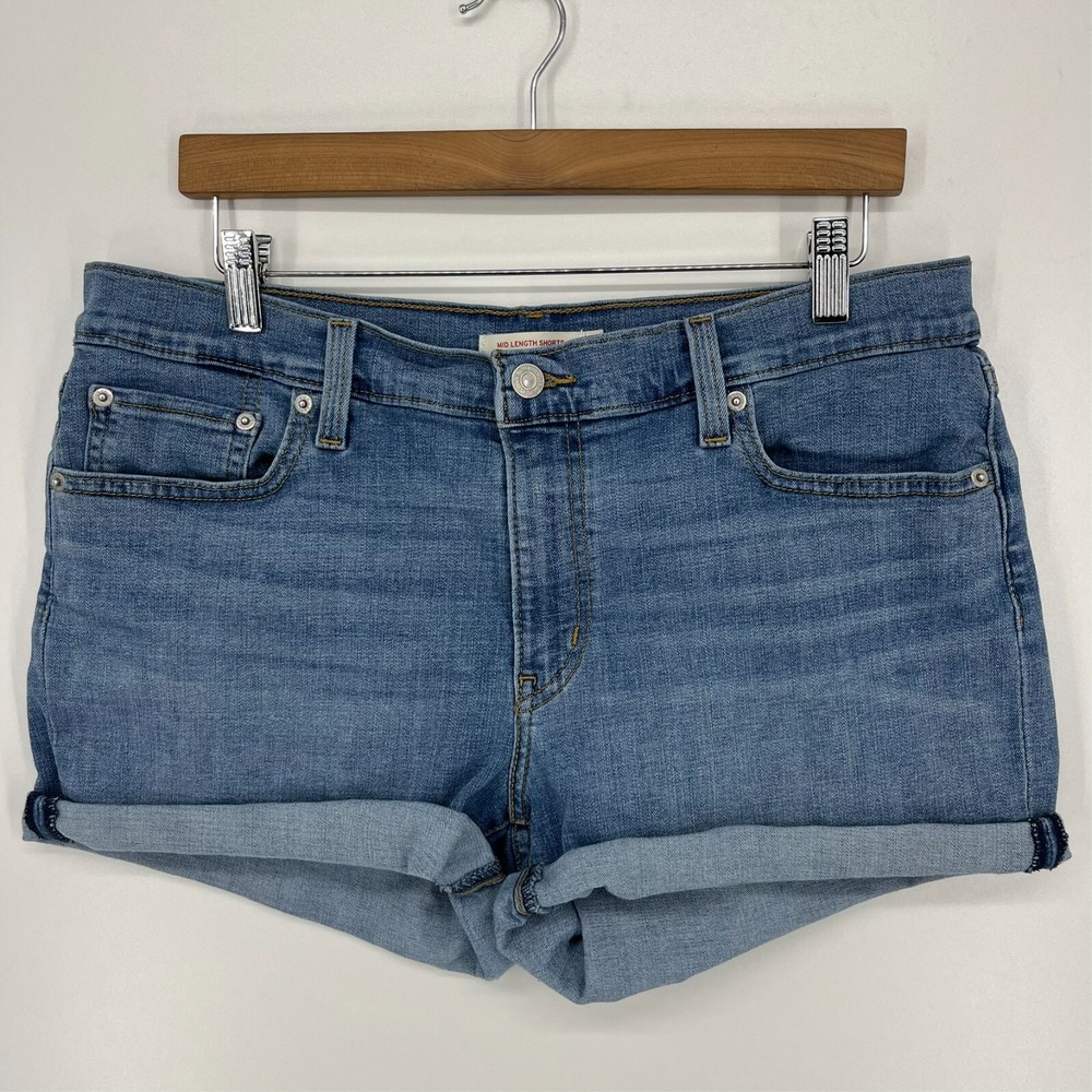 Levis Mid Length Shorts Womens 32 Blue Denim Cuffed Hem Medium Wash Casual